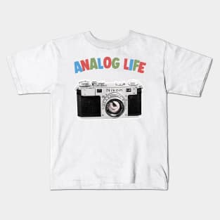 Analog Life / Camera Geek Gift Design Kids T-Shirt